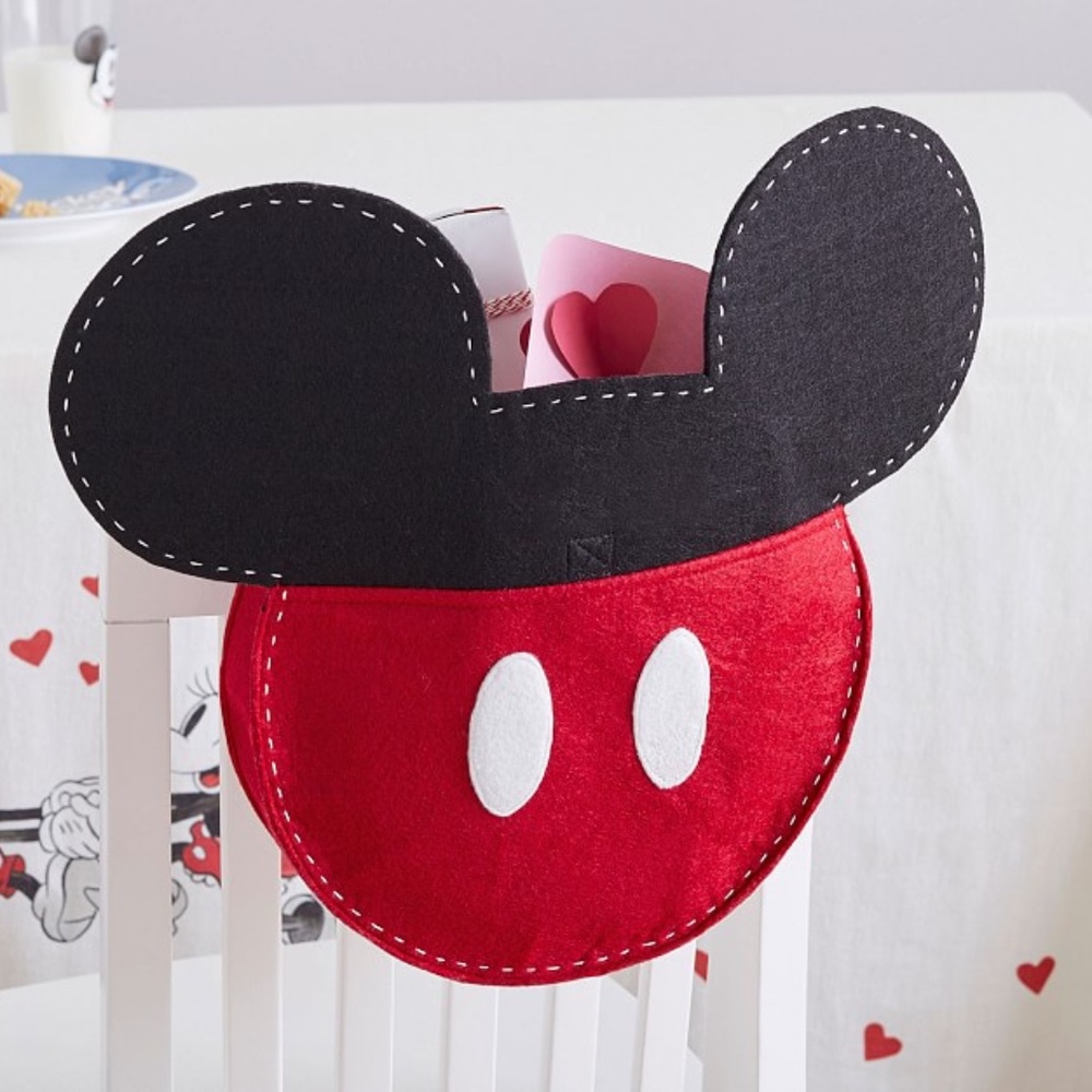 Disney Mickey Mouse Valentines Chairbacker